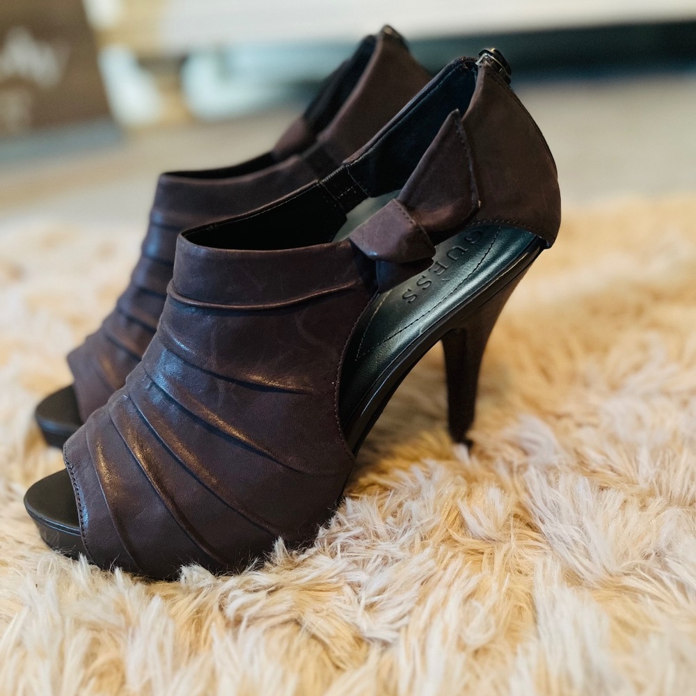 Guess shoes